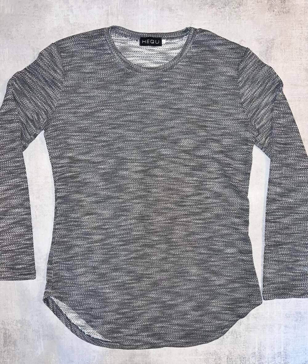 HEQU Mens Basic Long Sleeve Curved Hemline Sweatshirt